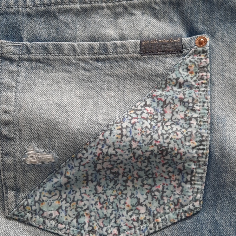 7FAM Monroe jean shorts - Picture 5 of 9